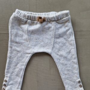 ZARA stickade byxor 68