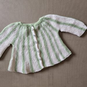 HANDGJORD stickad kofta ca 68-74