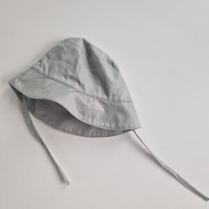 H&M exclusive solhatt  74-80 nyskick