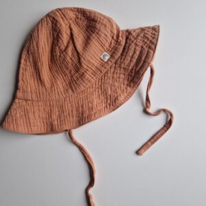 LINDEX bucket hat smultron 48-50 ca 1-2 år