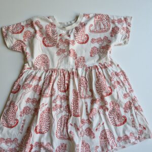 MINI RODINI tigerklänning 104–110