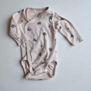 H&M body 56