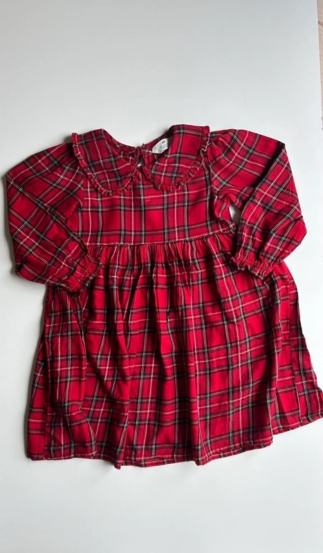 H&M rutig klänning 110