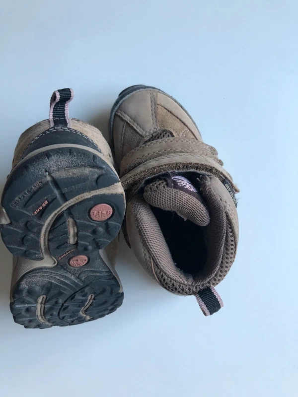 TIMBERLAND höga kängor storlek 22,5 ca 13,5 cm - Bild 2