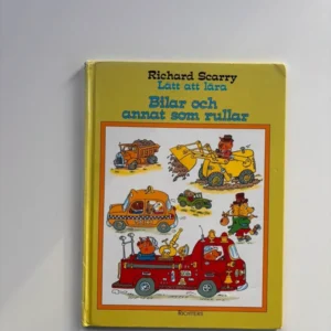 RICHARD SCARRY – Bilar och annat som rullar